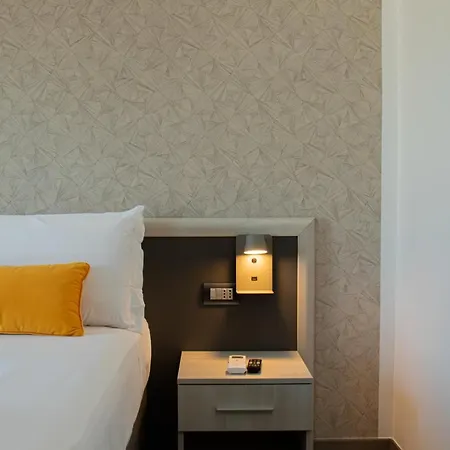 Bed & Breakfast Myhouse *