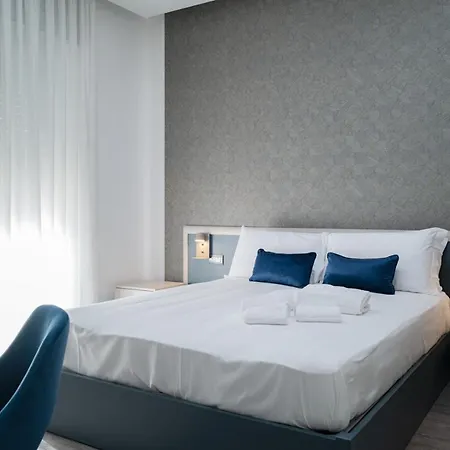 Myhouse Bed & Breakfast *